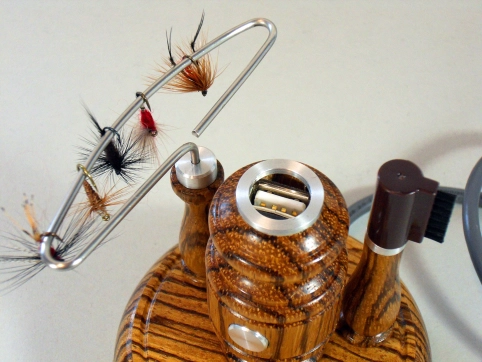 Detail of the female connector Detail of the female connector